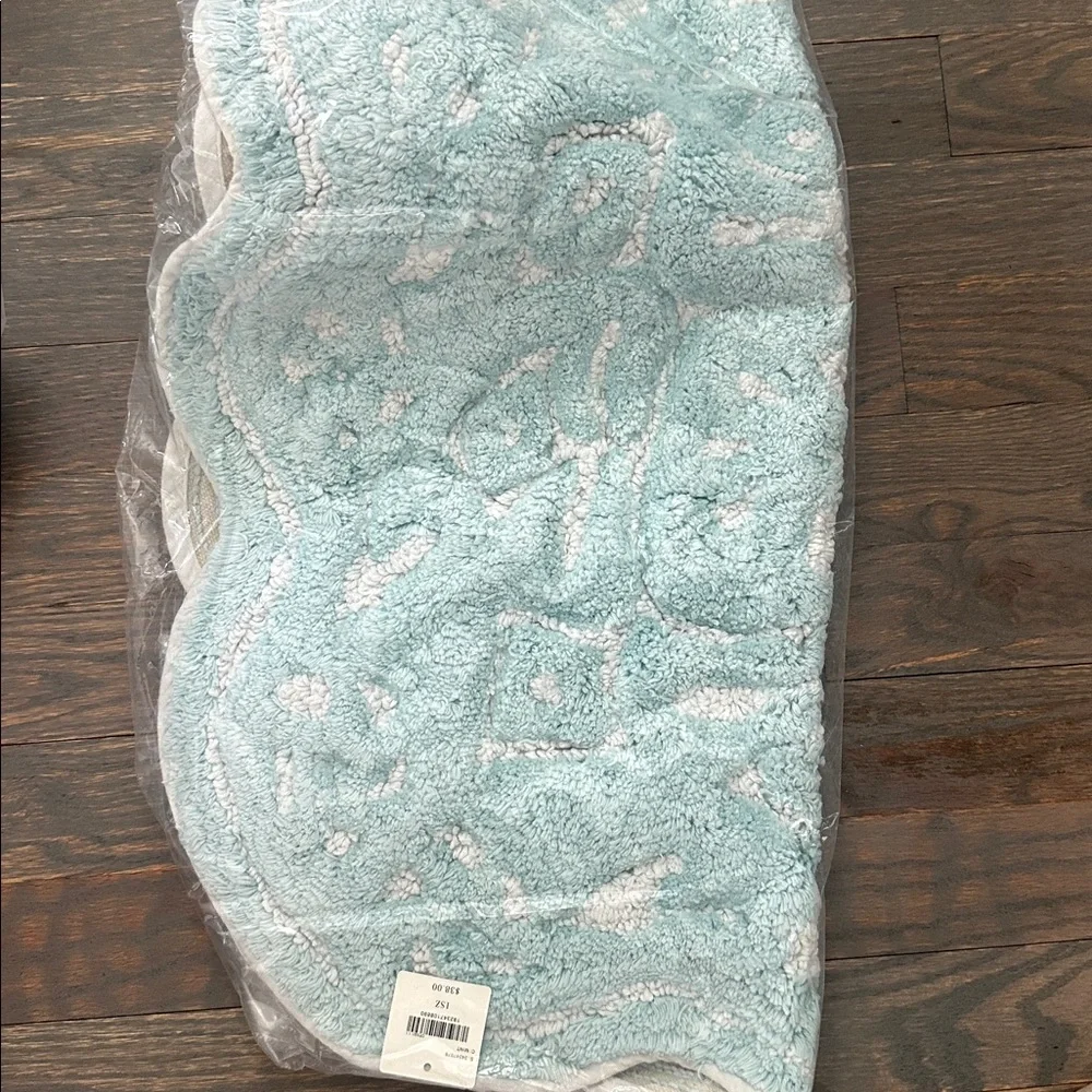 Anthropologie MOSAIC TILE BATH MAT NWT Mint